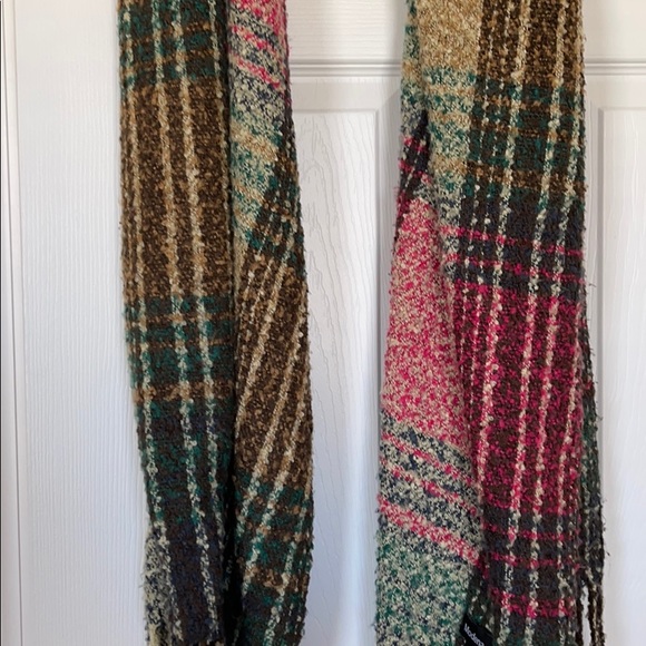 Multicolored scarf - Picture 2 of 2
